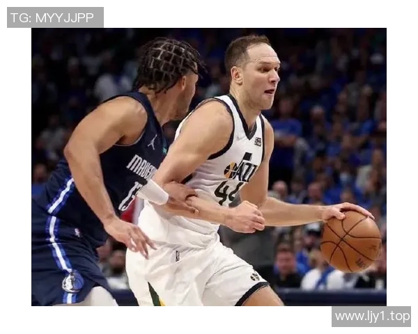 米切尔赛场爆发小插曲，裁判如何处理？